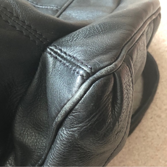 Marc by Marc Jacobs Totally Turnlock Teri Shoulder Bag - Picture 15 of 15